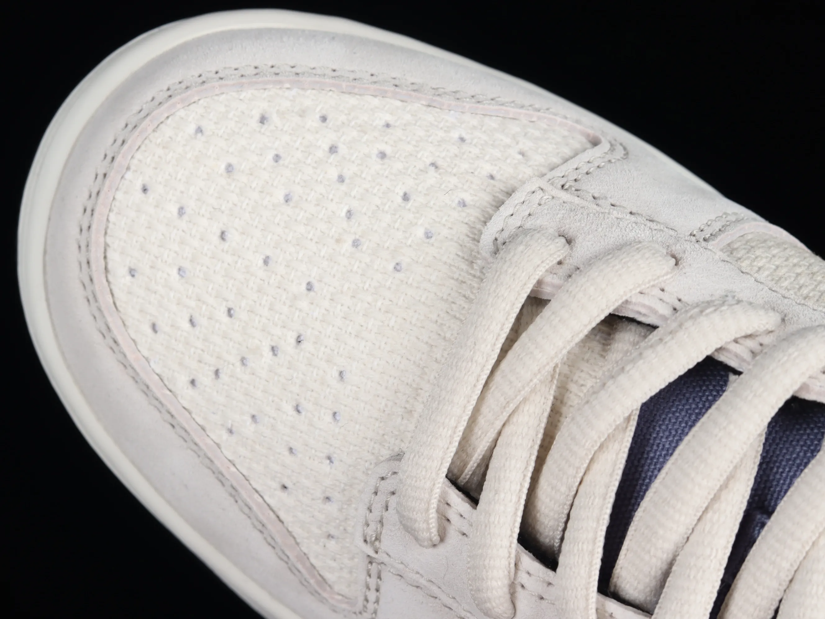 All Categories Nk SB Dunk Series Nk SB Dunk Low Low-top sneakers Otomo Katsuhiro x Nk SB Dunk Low "Steamboy OST" Otomo Katsuhiro co-branded SB low-top sports and leisure sneakers LF0039-016